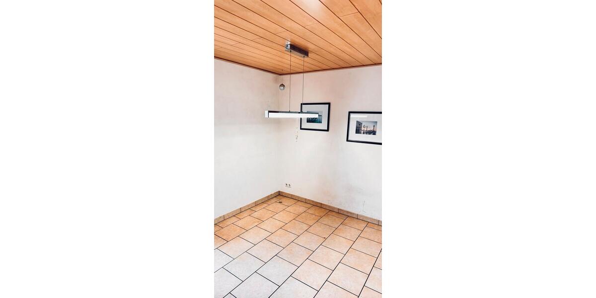 Doppelhaushälfte Zweibrücken - 2 Zimmer, 80 m&sup2;, 153.000&euro; | Angebot:26048990