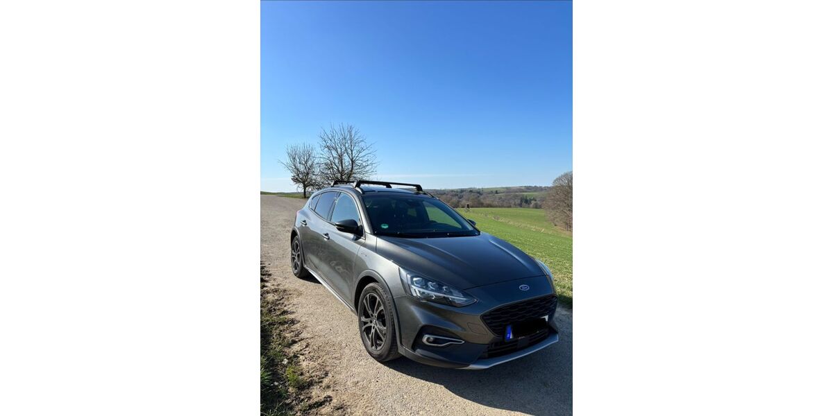 Ford Focus 71.000 km 12.400 &euro; Winterbach 66484