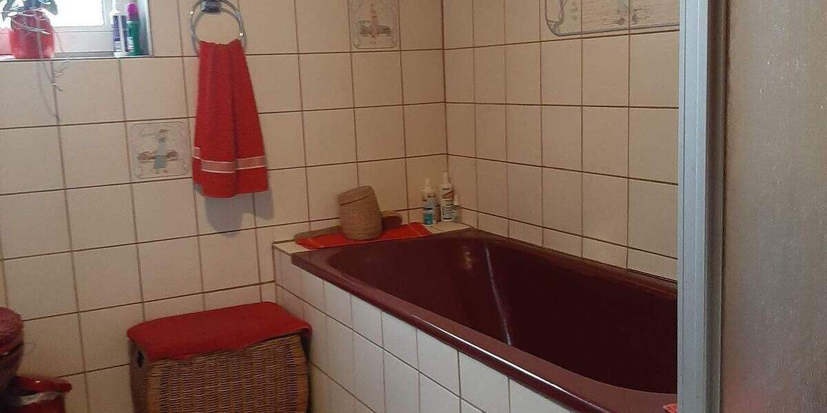 Reihenhaus Pirmasens Innenstadt - 5 Zimmer, 112 m&sup2;, 79.000&euro; | Angebot:25727247