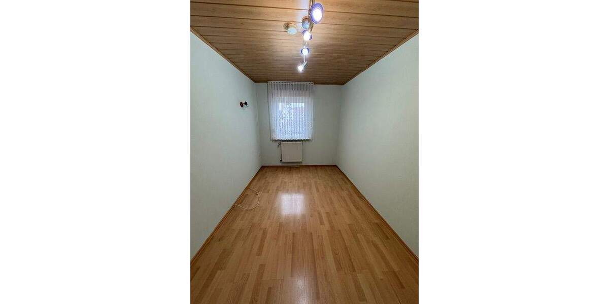 Mehrfamilienhaus, Wohnhaus Ramstein-Miesenbach Ramstein - 8 Zimmer, 185 m&sup2;, 398.000&euro; | Angebot:25666645