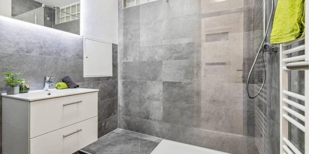Etagenwohnung Saarbrücken Eschberg - 2 Zimmer, 70 m&sup2;, 169.900&euro; | Angebot:26932117