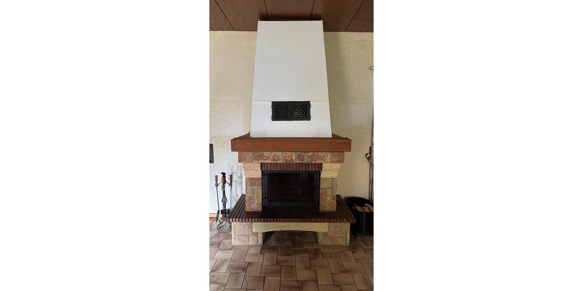 Einfamilienhaus Schiffweiler - 8 Zimmer, 233 m&sup2;, 249.000&euro; | Angebot:26130029