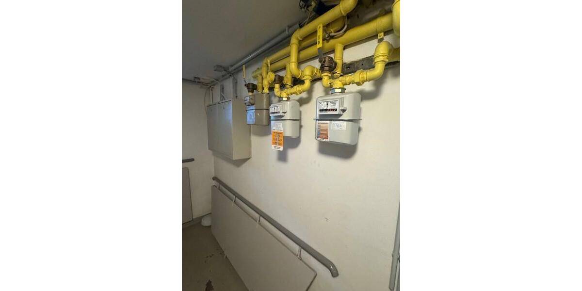 Etagenwohnung Saarbrücken Malstatt - 3 Zimmer, 87 m&sup2;, 99.990&euro; | Angebot:25684708