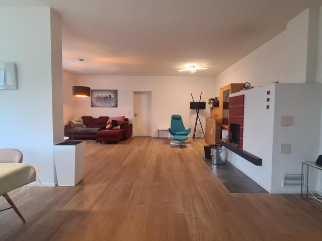 Neuwertiger Walmdachbungalow - Wohnen auf einer Ebene - Bungalow Homburg | Angebot:20764533