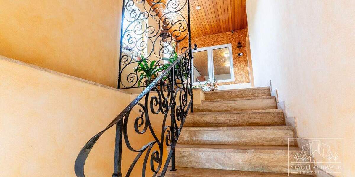 Einfamilienhaus Merzalben - 9 Zimmer, 220 m&sup2;, 319.500&euro; | Angebot:25733495