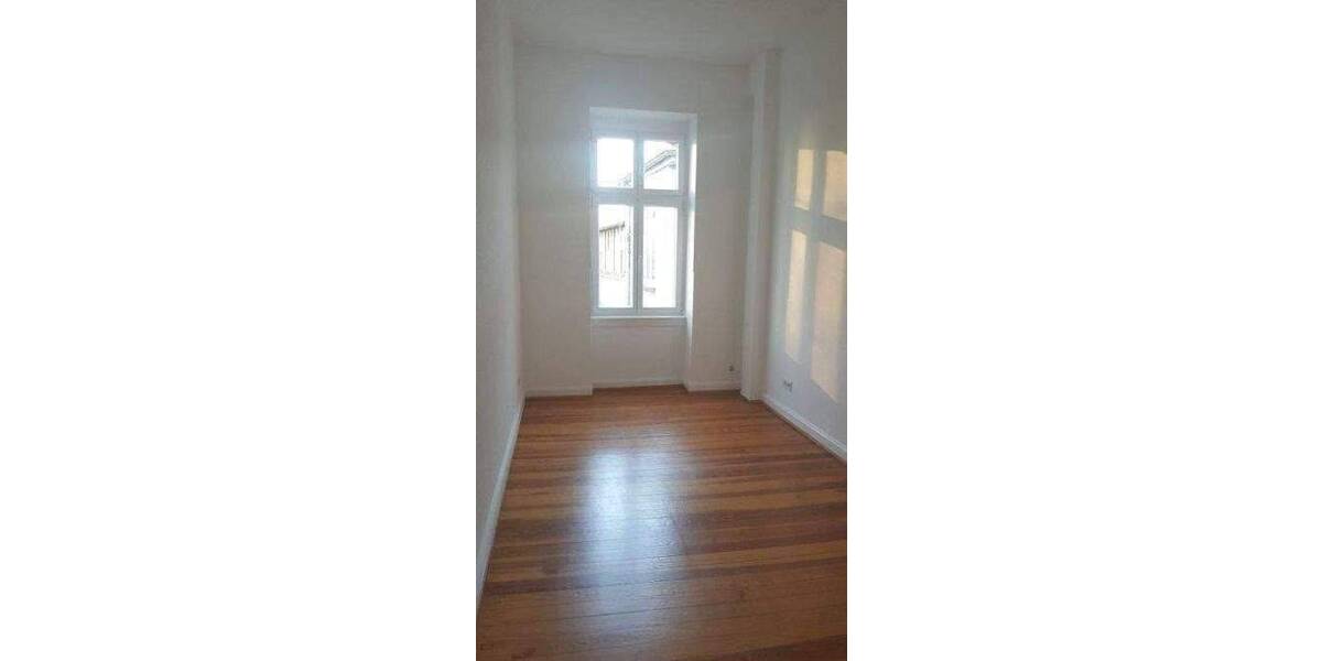 Etagenwohnung Saarbrücken Alt-Saarbrücken - 5 Zimmer, 156 m&sup2;, 1.300&euro; | Angebot:26908571