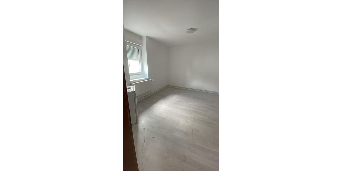 Etagenwohnung Homburg - 3 Zimmer, 75 m&sup2;, 1.350&euro; | Angebot:26693698