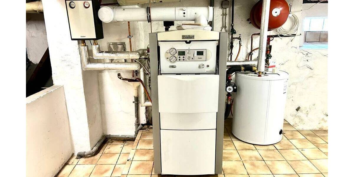 Mehrfamilienhaus, Wohnhaus Quierschied - 8 Zimmer, 198 m&sup2;, 287.000&euro; | Angebot:25745731