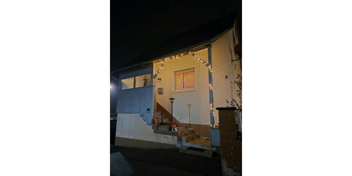 Einfamilienhaus Battweiler - 5 Zimmer, 100 m&sup2;, 130.000&euro; | Angebot:24251192