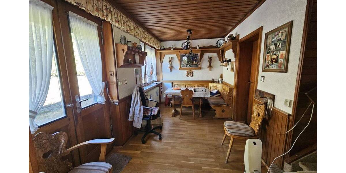 Einfamilienhaus Ottweiler - 5 Zimmer, 120 m&sup2;, 219.000&euro; | Angebot:26572748