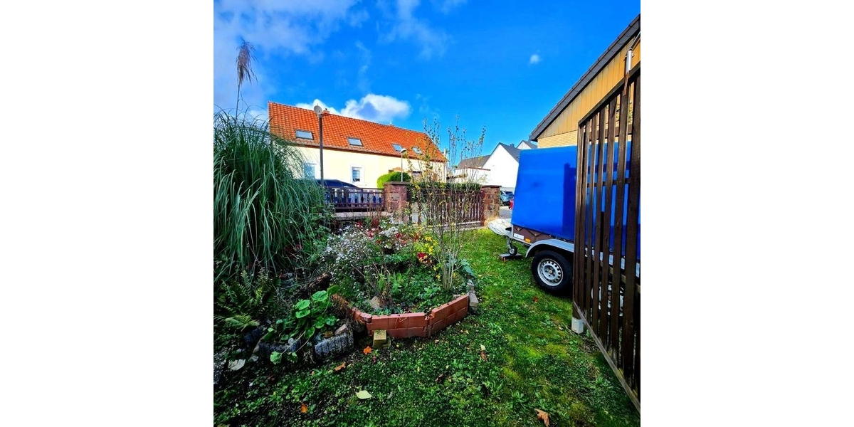 Vielseitiges Mehrfamilienhaus ideal für Kapitalanleger oder Selbstnutzer, Zweibrücken Niederauerbach - Mehrfamilienhaus, Wohnhaus Zweibrücken | Angebot:27159281