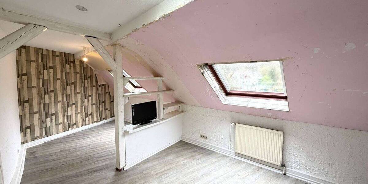 Mehrfamilienhaus, Wohnhaus Sulzbach/Saar Sulzbach - 3 Zimmer, 87 m&sup2;, 98.000&euro; | Angebot:26015802