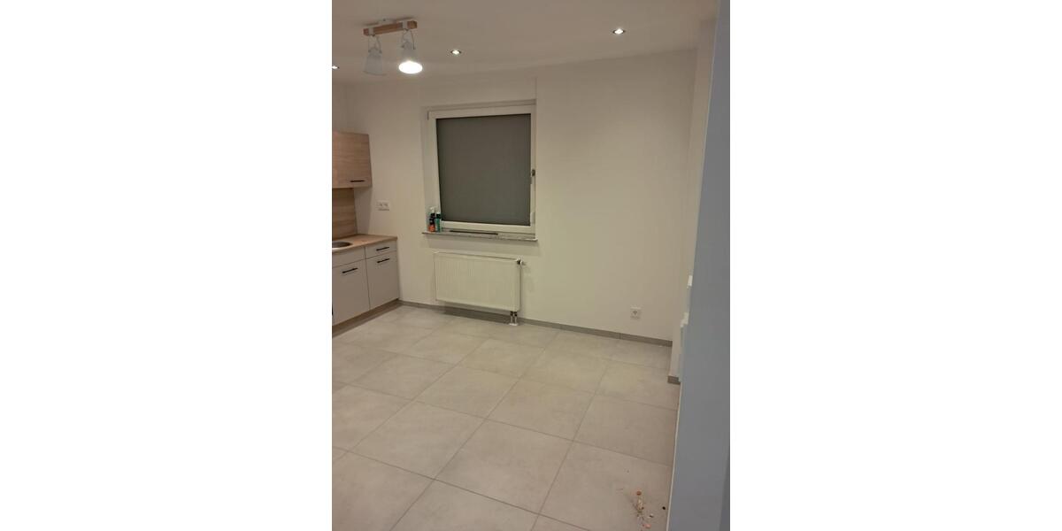 Erdgeschoßwohnung Sulzbach (Saar) - 3 Zimmer, 97 m&sup2;, 800&euro; | Angebot:25783205