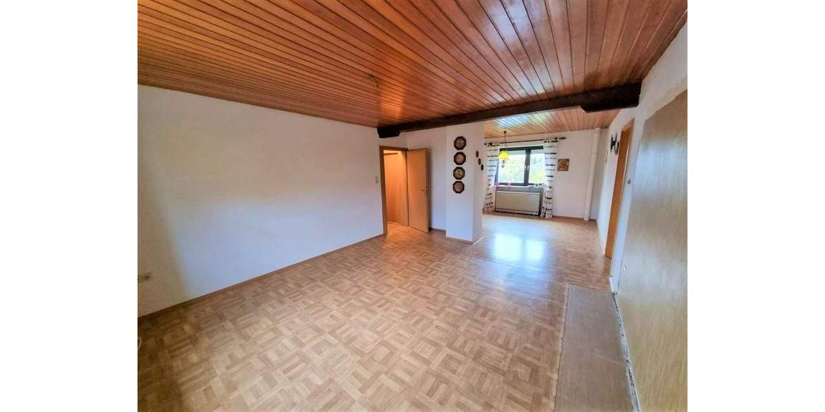 Mehrfamilienhaus, Wohnhaus Pirmasens Gersbach - 7 Zimmer, 196 m&sup2;, 149.000&euro; | Angebot:25745668