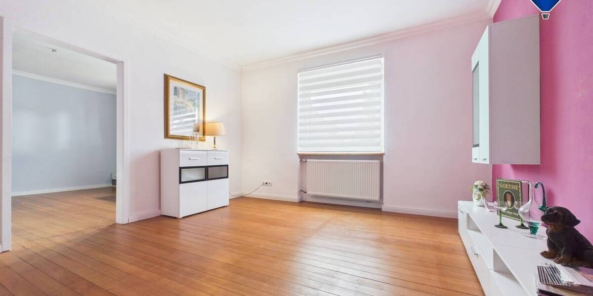 Einfamilienhaus Schiffweiler - 7 Zimmer, 200 m&sup2;, 219.000&euro; | Angebot:26026909