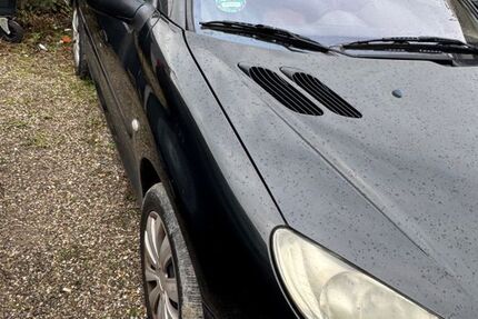 Peugeot 206 130.000 km 600 &euro; Homburg 66424