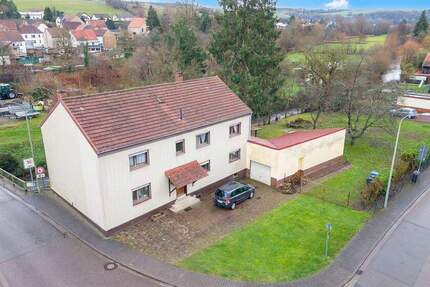 Haus Dellfeld - 8 Zimmer, 214 m&sup2;, 165.000&euro; | Angebot:25691422