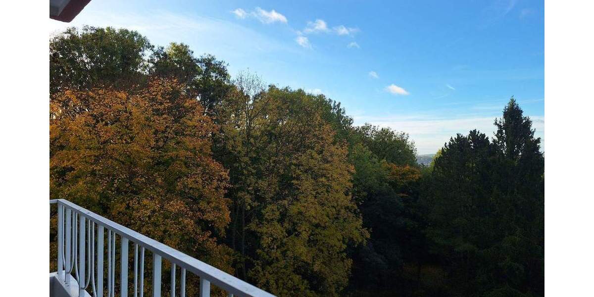 Etagenwohnung Saarbrücken Eschberg - 3 Zimmer, 82 m&sup2;, 175.000&euro; | Angebot:25695185