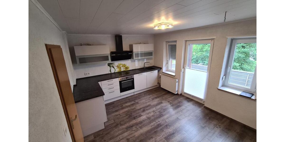 Doppelhaushälfte Illingen - 6 Zimmer, 140 m&sup2;, 225.000&euro; | Angebot:25146186