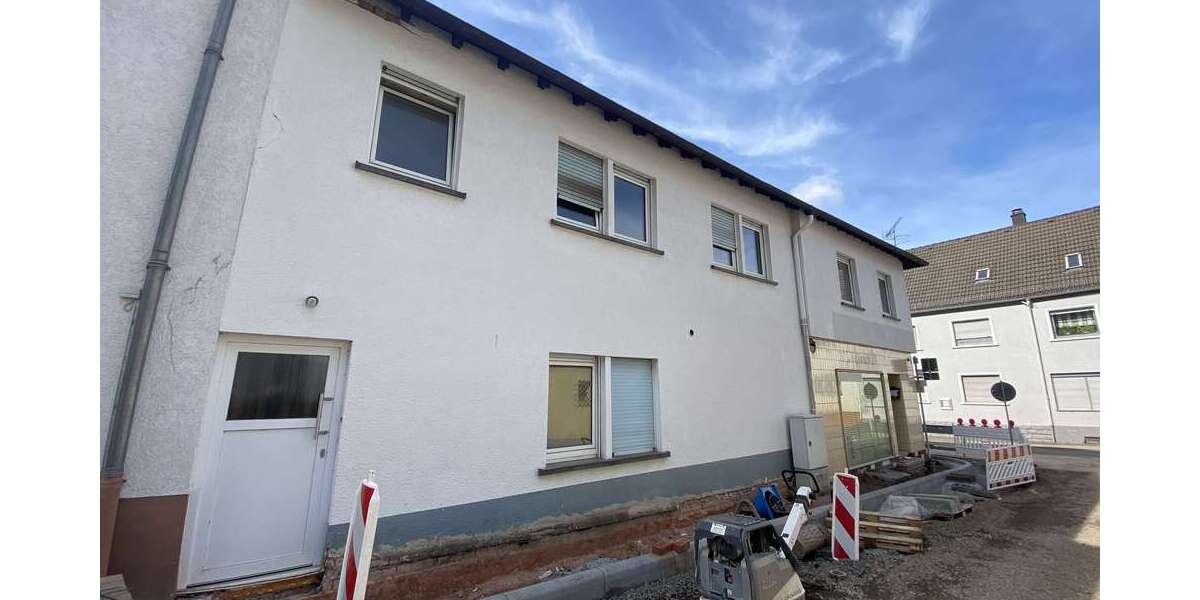 Einfamilienhaus Pirmasens - 6 Zimmer, 160 m&sup2;, 89.000&euro; | Angebot:11836235