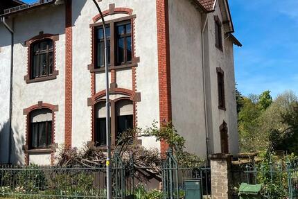 Haus Saarbrücken St. Arnual - 9 Zimmer, 230 m&sup2;, 750.000&euro; | Angebot:26149759