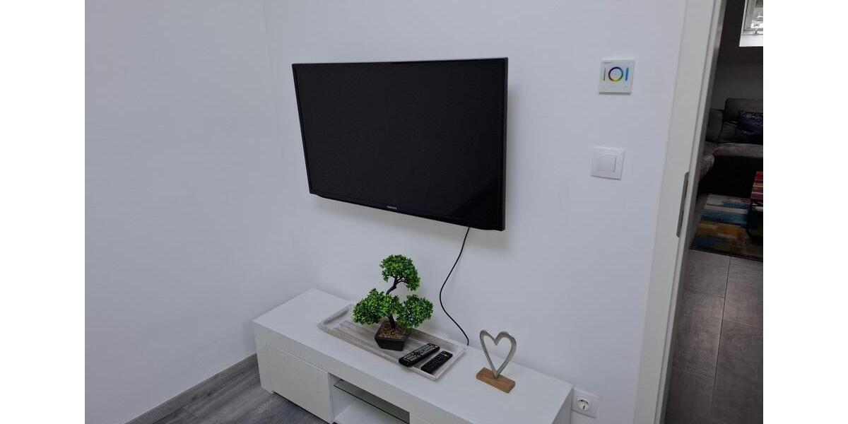 Dachgeschoßwohnung Bexbach - 4 Zimmer, 84 m&sup2;, 840&euro; | Angebot:25355013