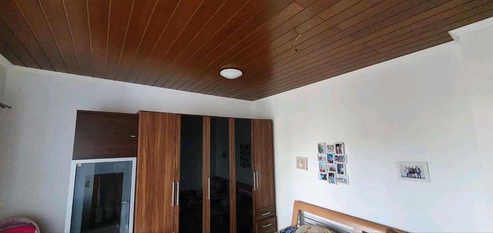 Etagenwohnung Neunkirchen - 4 Zimmer, 94 m&sup2;, 97.000&euro; | Angebot:26236981