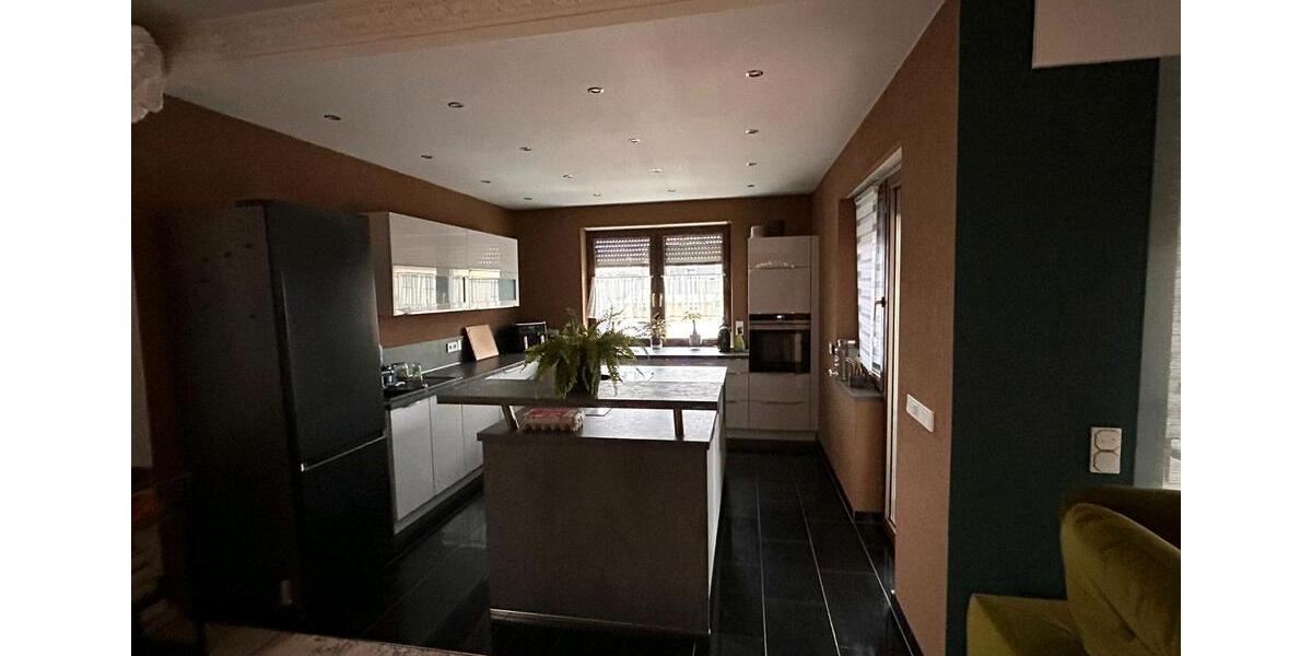 Etagenwohnung Riegelsberg - 5 Zimmer, 125 m&sup2;, 285.000&euro; | Angebot:26111976