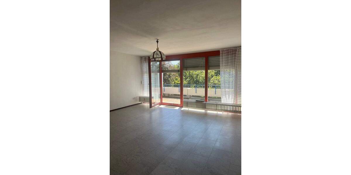 Etagenwohnung Saarbrücken Dudweiler - 3 Zimmer, 90 m&sup2;, 152.000&euro; | Angebot:25730777