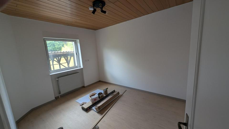 Einfamilienhaus Sankt Ingbert - 7 Zimmer, 150 m&sup2;, 1.600&euro; | Angebot:25624732