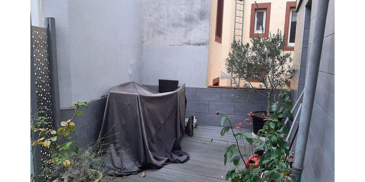 Reihenhaus Pirmasens Innenstadt - 5 Zimmer, 112 m&sup2;, 79.000&euro; | Angebot:25727247