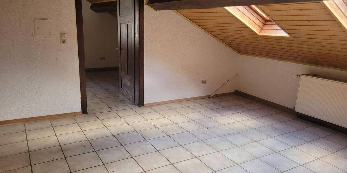 Mehrfamilienhaus, Wohnhaus Landstuhl - 8 Zimmer, 252 m&sup2;, 599.000&euro; | Angebot:26207457