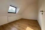 Sanierte und gepflegte 3ZKB Dachgeschosswohnung in St. Ingbert-Rentrisch - Dachgeschoßwohnung Sankt Ingbert | Angebot:27312578