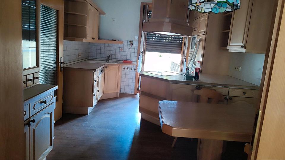Einfamilienhaus Sankt Ingbert - 6 Zimmer, 120 m&sup2;, 150.000&euro; | Angebot:26210759