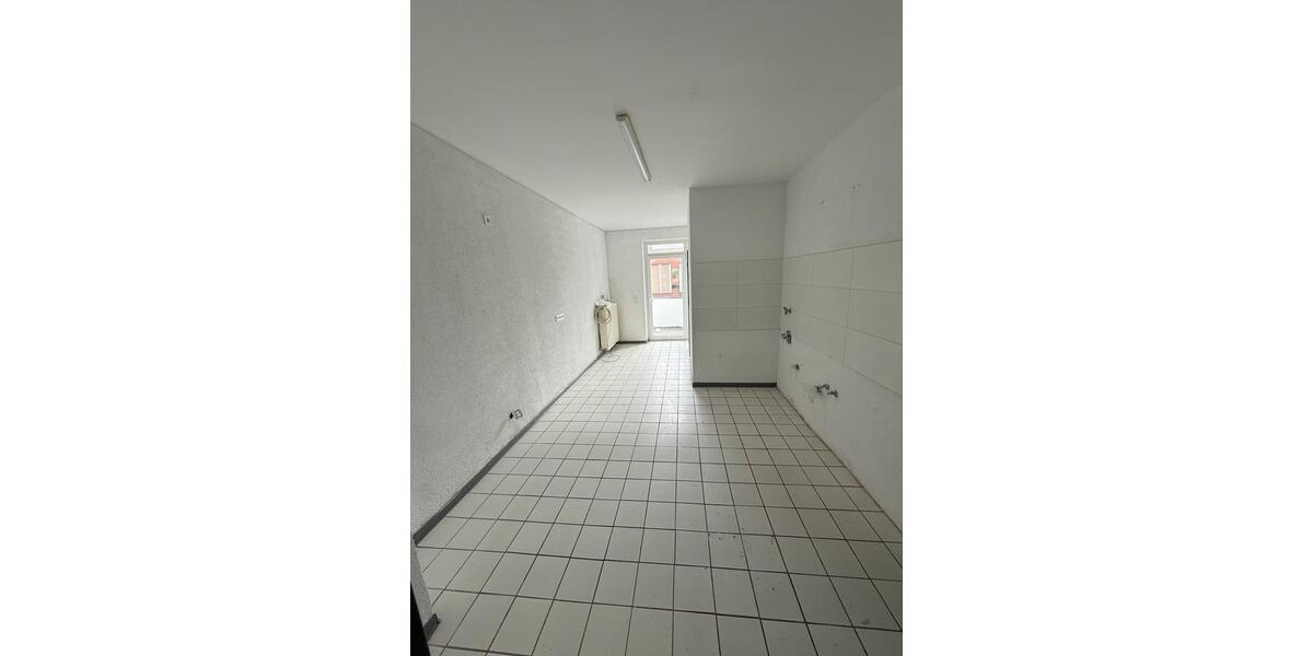 Etagenwohnung Neunkirchen - 2 Zimmer, 70 m&sup2;, 730&euro; | Angebot:25979111