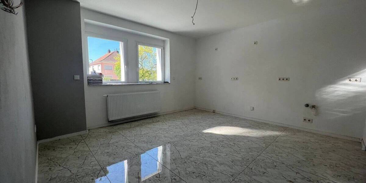 Mehrfamilienhaus, Wohnhaus Neunkirchen Innenstadt - 6 Zimmer, 153 m&sup2;, 295.000&euro; | Angebot:26863087