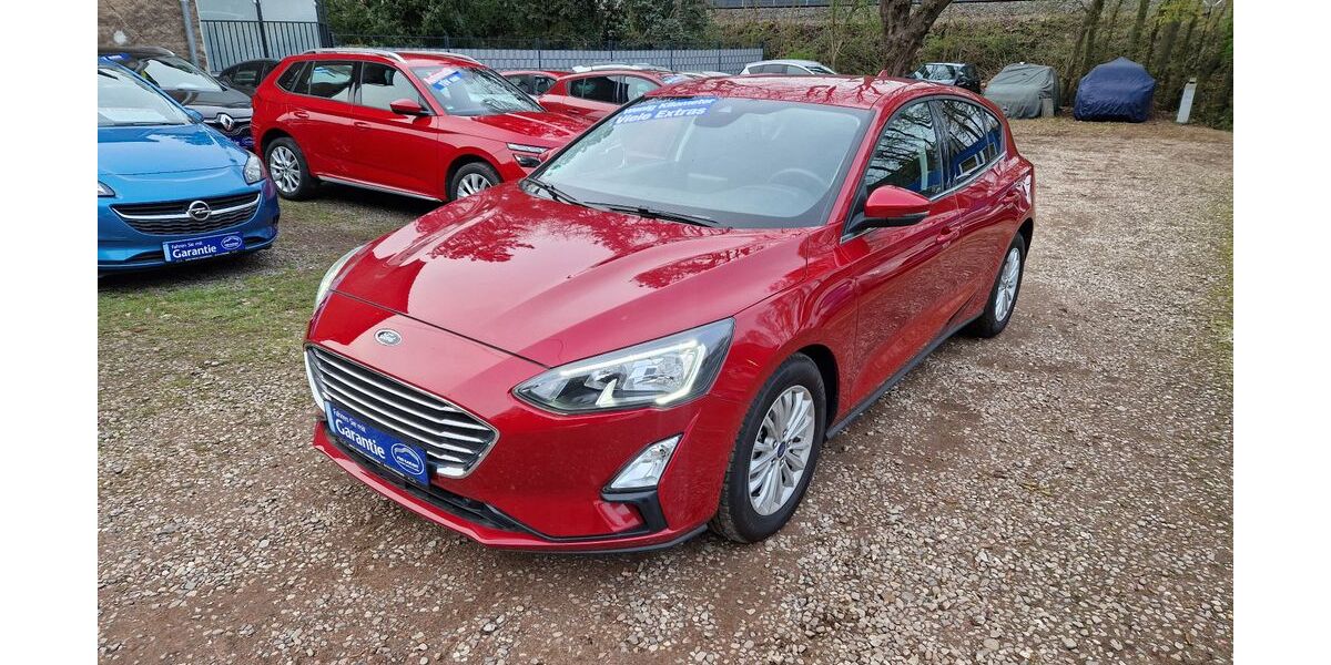 Ford Focus 32.000 km 15.500 &euro; Saarbrücken 66117