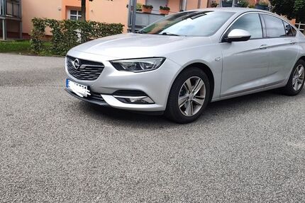 Opel Insignia 146.000 km 10.100 &euro; Saarbrücken 66113