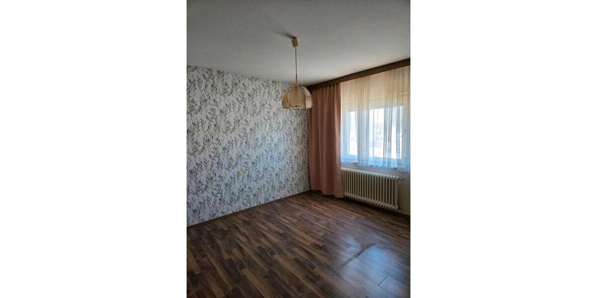 Reihenhaus Tholey - 5 Zimmer, 128 m&sup2;, 220.000&euro; | Angebot:26803559