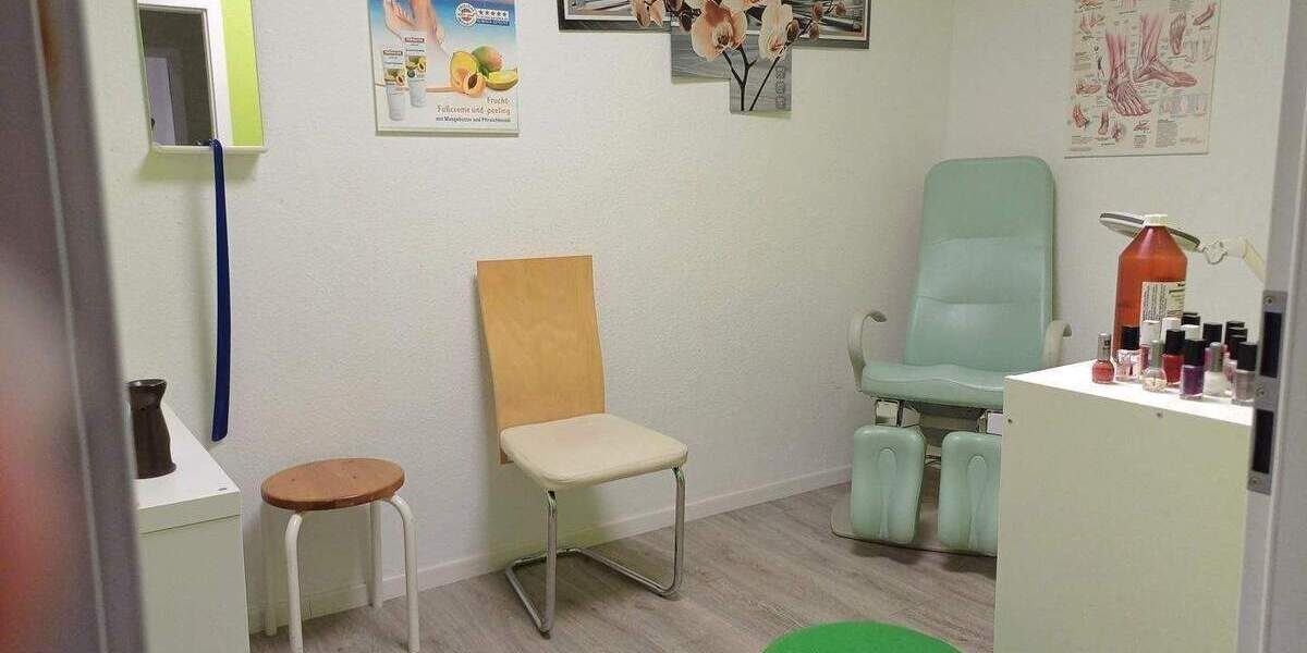 Mehrfamilienhaus, Wohnhaus Sankt Ingbert Rohrbach - 9 Zimmer, 280 m&sup2;, 269.000&euro; | Angebot:26156525