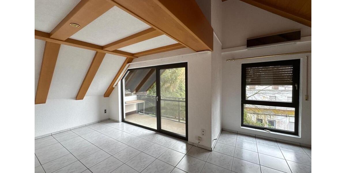 Etagenwohnung Waldfischbach-Burgalben Burgalben - 4.5 Zimmer, 190 m&sup2;, 950&euro; | Angebot:25902418