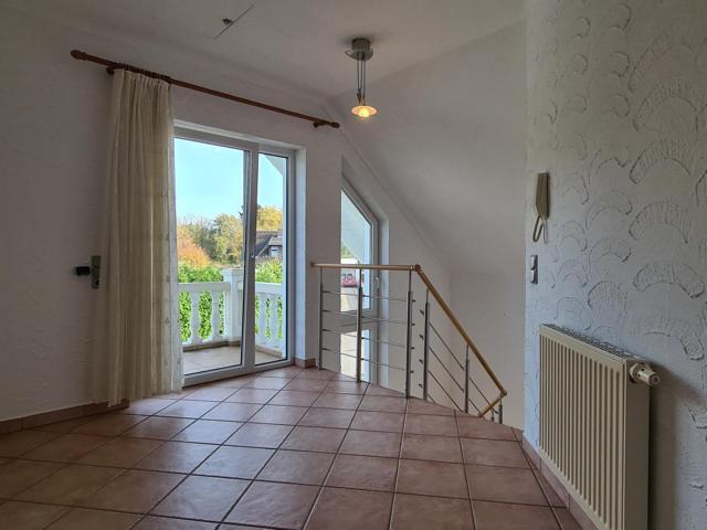 Exklusives neuwertiges Wohnhaus in schöner Stadtrandlage - Einfamilienhaus Homburg | Angebot:26882575