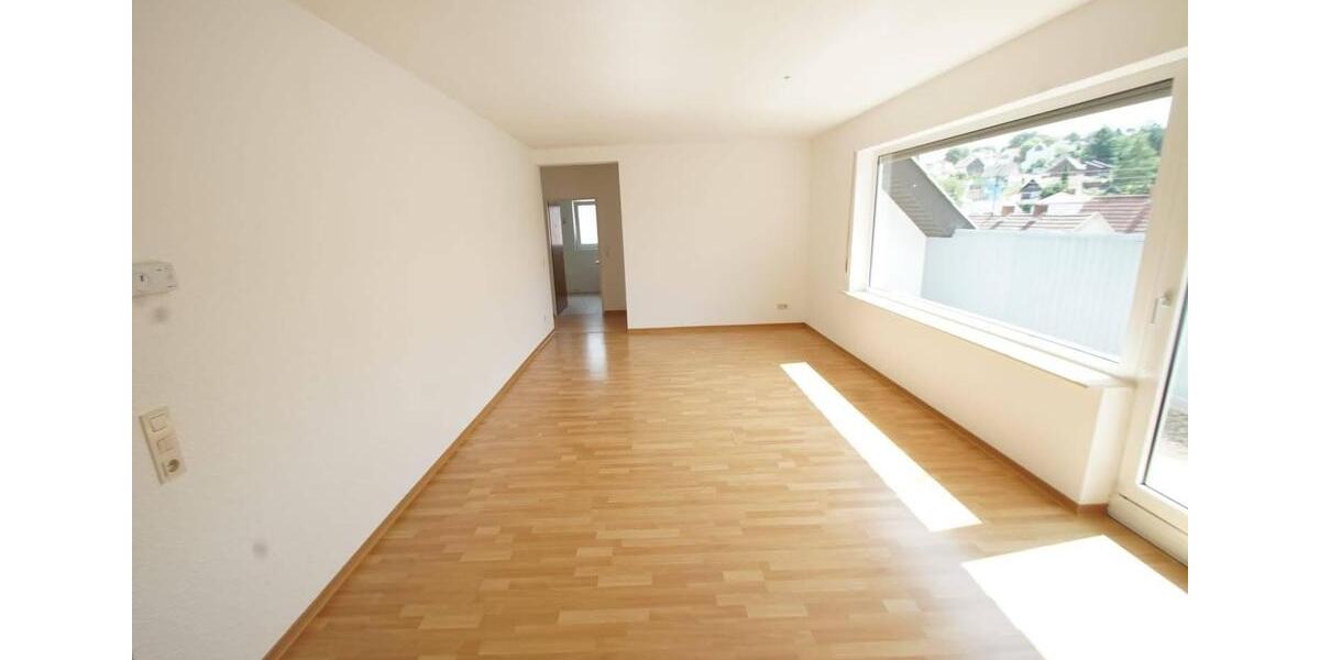Dachgeschoßwohnung Friedrichsthal - 4 Zimmer, 90 m&sup2;, 145.000&euro; | Angebot:25869976