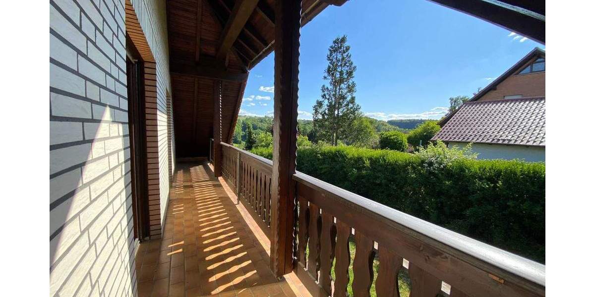 Bungalow Wallhalben - 7 Zimmer, 260 m&sup2;, 1.900&euro; | Angebot:26190672