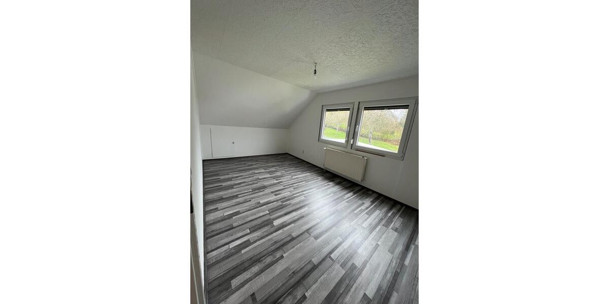 Etagenwohnung Sankt Ingbert - 2 Zimmer, 52 m&sup2;, 590&euro; | Angebot:25850775