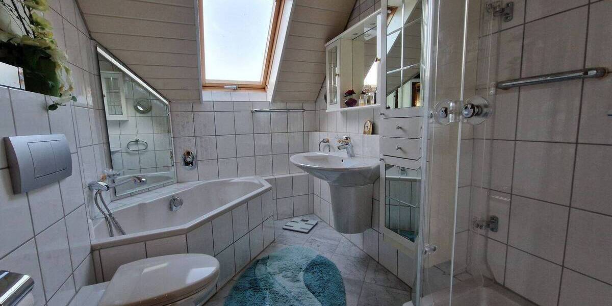 Mehrfamilienhaus, Wohnhaus Tholey - 8 Zimmer, 190 m&sup2;, 365.000&euro; | Angebot:26105751