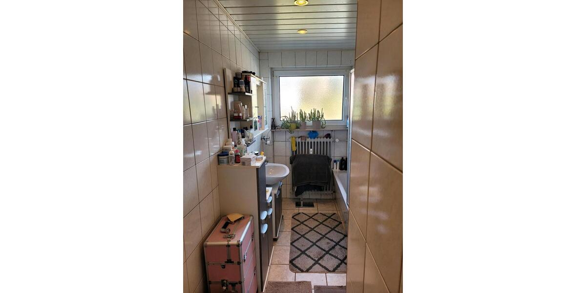 Etagenwohnung Neunkirchen - 4 Zimmer, 100 m&sup2;, 140.000&euro; | Angebot:26226293