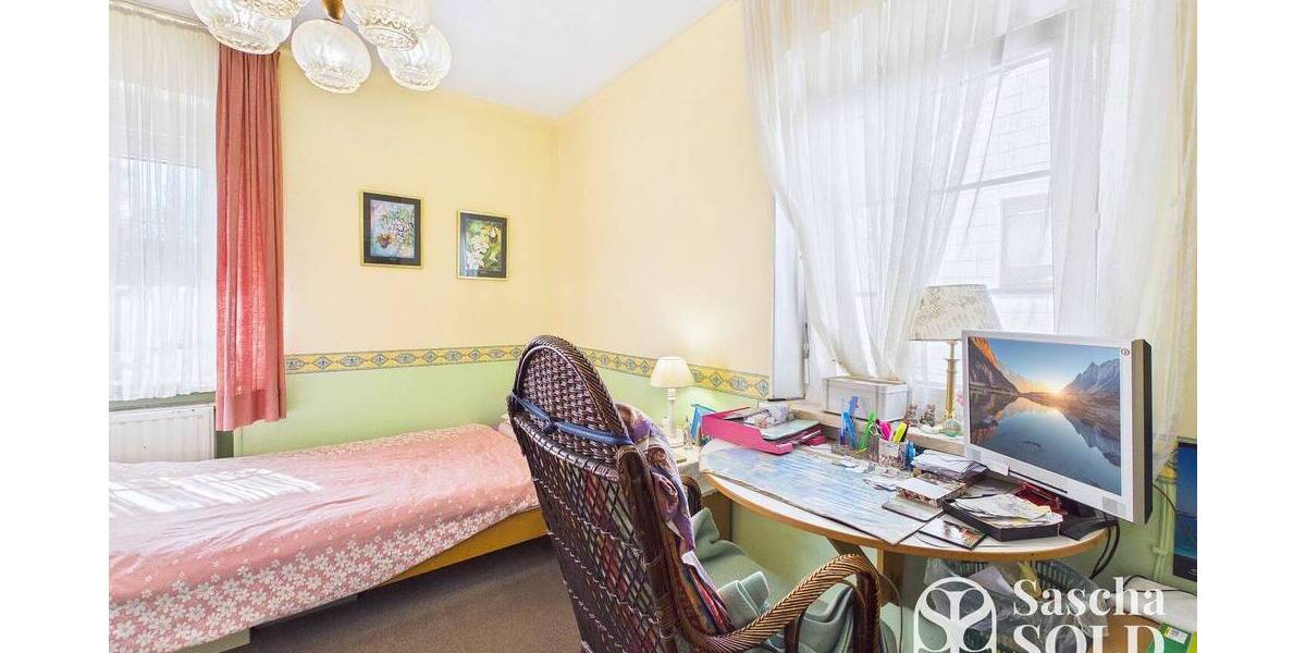 Freistehendes Einfamilienhaus in ruhiger Sackgassenlage auf weitläufigem Grundstück in St. Ingbert - Einfamilienhaus Sankt Ingbert St. Ingbert | Angebot:26191849