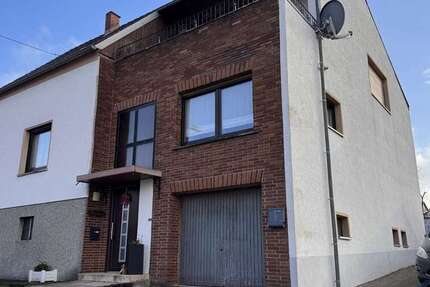 Haus Heusweiler / Holz Holz - 8 Zimmer, 209 m&sup2;, 269.000&euro; | Angebot:23671770