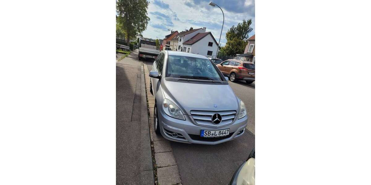 Mercedes-Benz B 170 270.000 km 2.700 &euro; Saarbrücken 66128